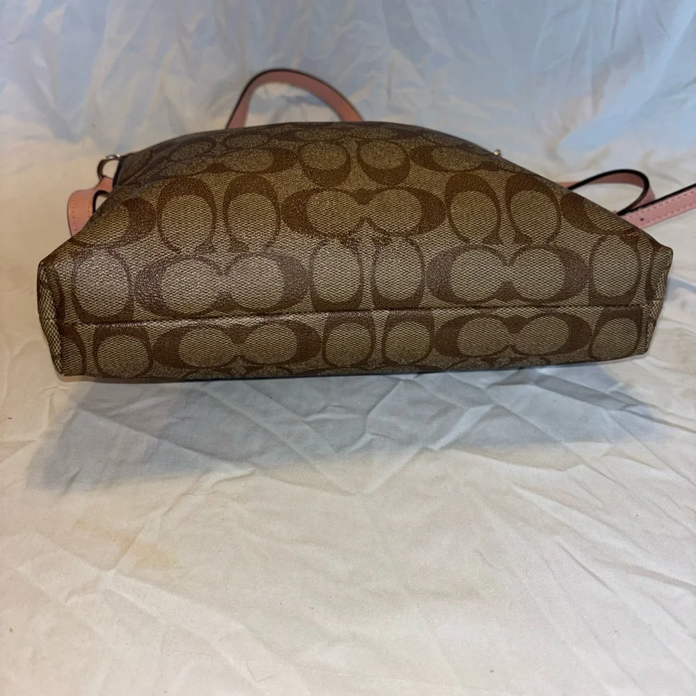 Coach shoulder bag - Picture 4 of 9
